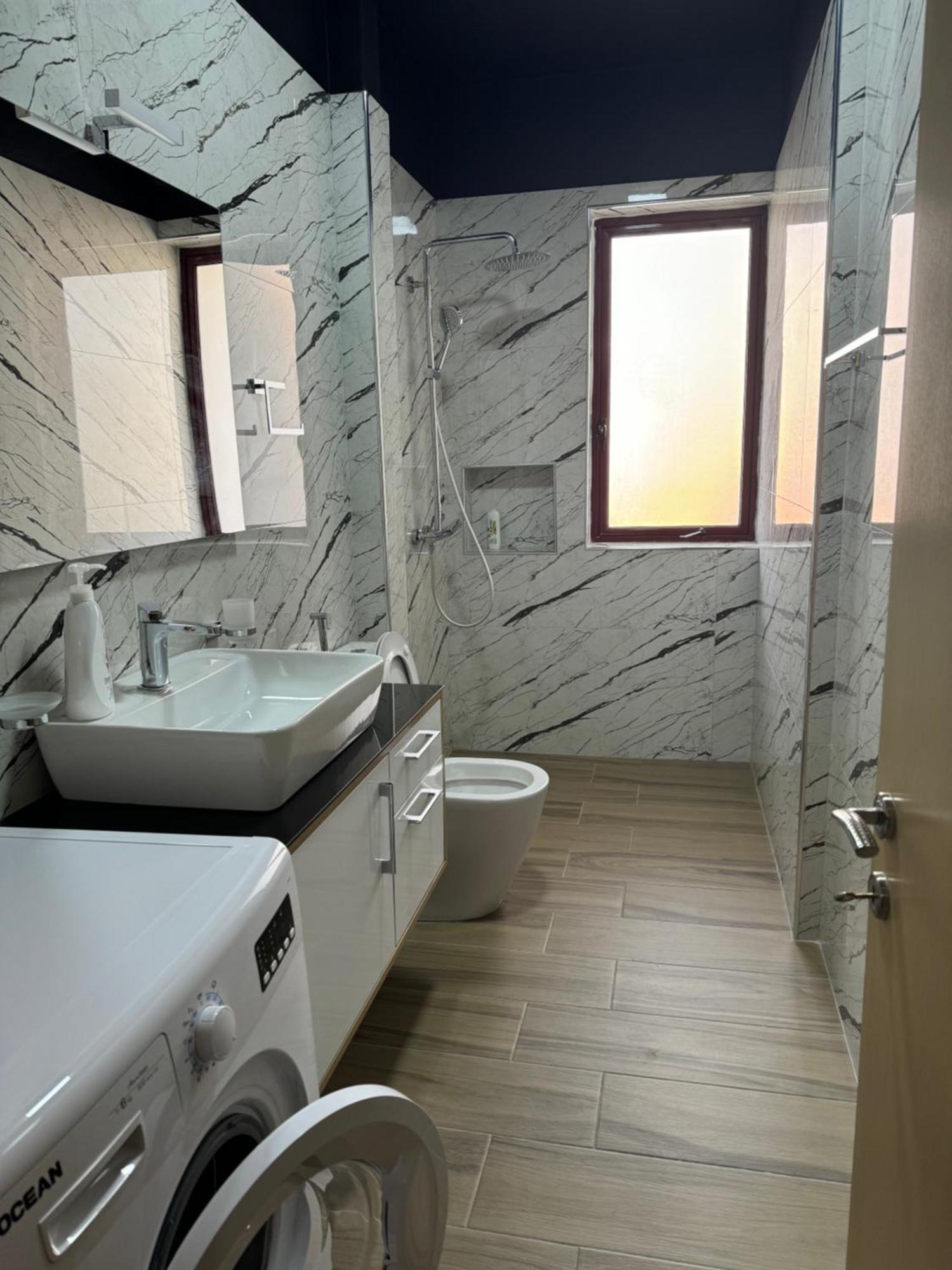 Drion Apartment Vlorë 外观 照片